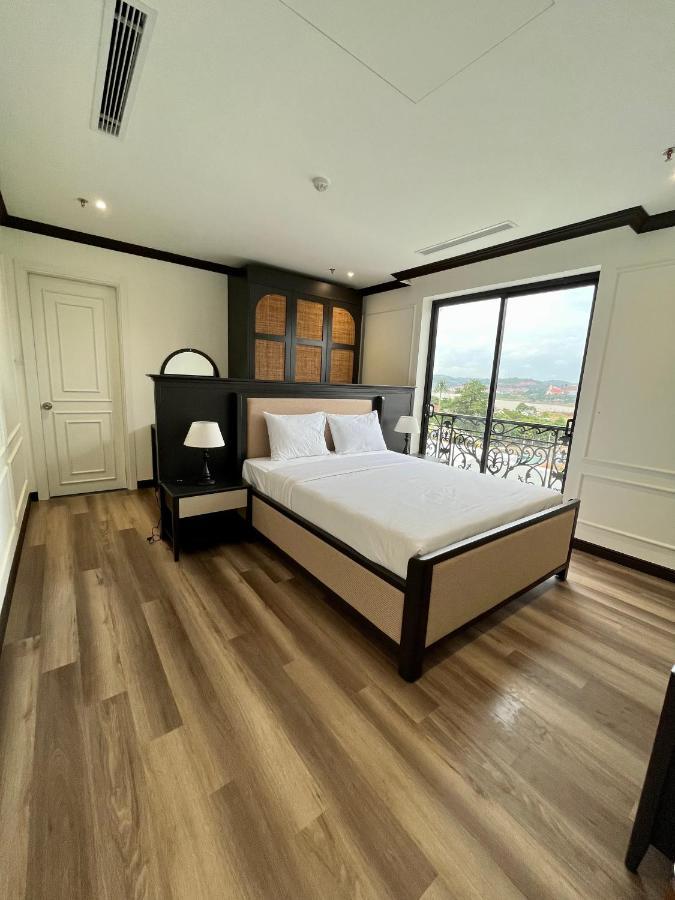 Gia Nghia Robin Hotel Exterior photo